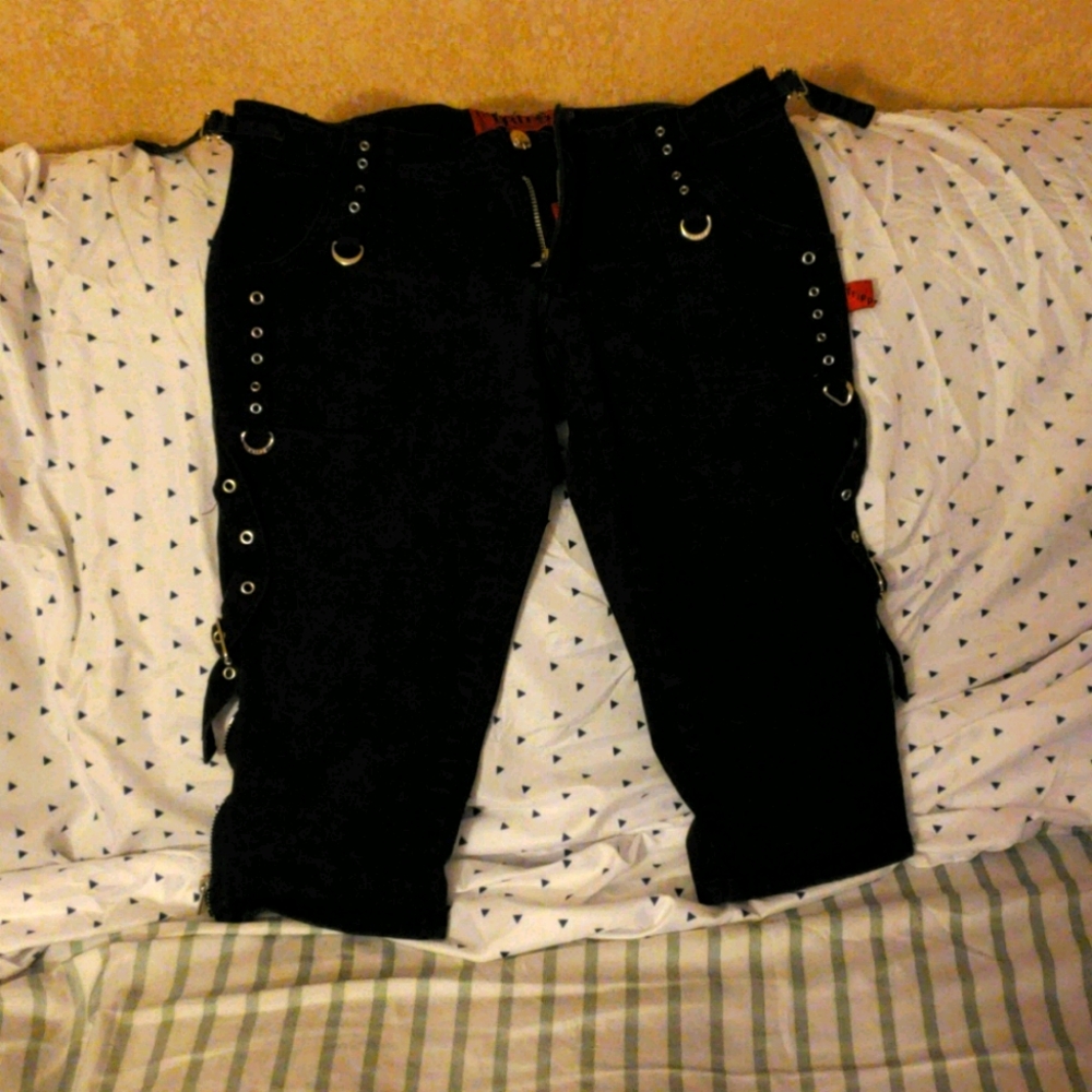 Capris